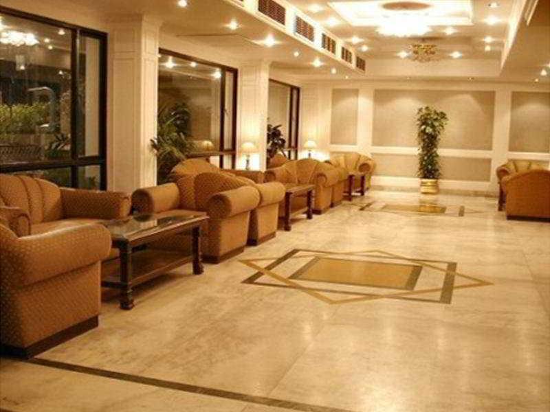 Hotel Vaibhav Bénarès Extérieur photo